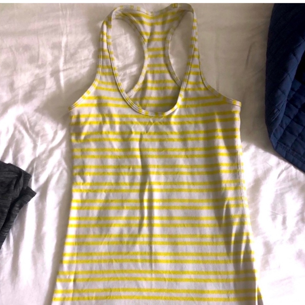 Lululemon workout tank